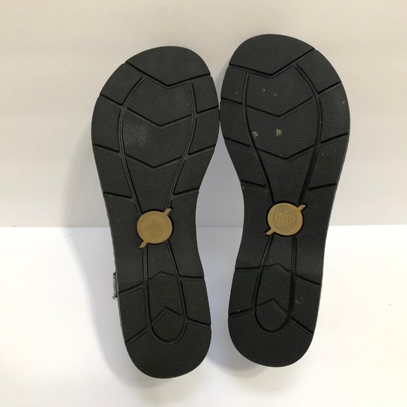 Born Trinity Patent Leather T-Strap Thong Sandals - Picture 8 of 8